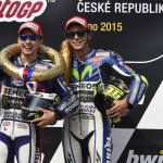 Jorge Lorenzo, Valentino Rossi - © Yamaha