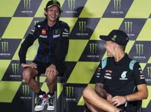 Valentino Rossi und Fabio Quartararo - © Motorsport Images