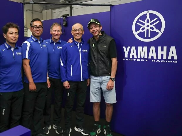 Yamaha Box Racer Valentino Rossi offizieller Yamaha-Markenbotschafter: VR46-Wechsel ...