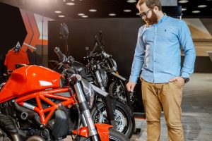 Der Traum auf zwei Rädern: Warum Motorräder faszinieren (Bild: rh2010-Adobe Stock)