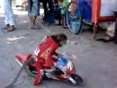 Affe auf dem Schleifstein ... in der MotoGP