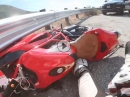 Ducati Crash in Leitplanke - Überbremst, Bein eingeklemmt aber ok
