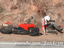 Ducati Crash - Lowsider vor den Cops