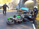 Motorrad Crash: Auffahrunfall weil bissi "geschlafen"