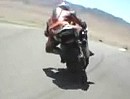 Motorrad Slide - schwarze Striche als Visitenkarte - Hammer Video