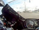 Motorradunfall: Gixxer vs. Hayabusa beim Rechtsabbiegen erwischt.