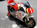 Suzuki RGV250 VJ22- Lucky Strike Livery - Traum Restauration