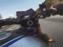 Yamaha MT09 Crash: Wheelie geht in die Hose, brutales Lenkerschlagen, Abflug, Schlüsselbein durch :-(