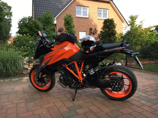 Bild KTM Super Duke 1290 GT von RC8R